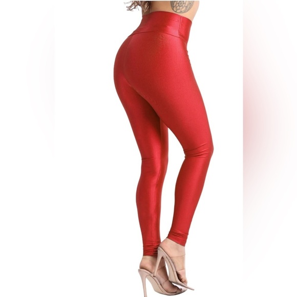 Red Leggings Stretch Skinny Shiny Active Zipper Front
Yoga 
New - Picture 8 of 9